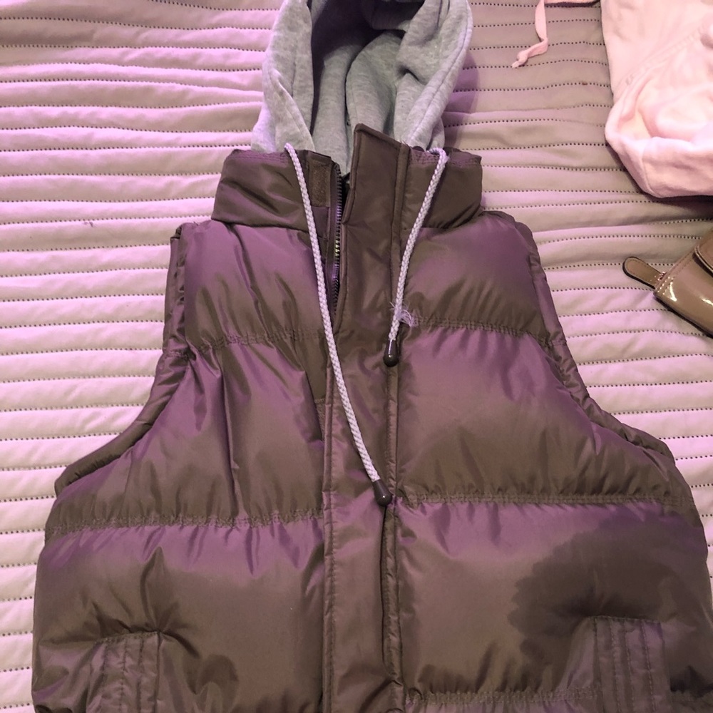 Wind breaker vest